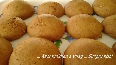 töltött mézes puszedlik